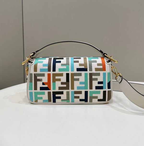 Fendi FF Logo Baguette Royal tushar