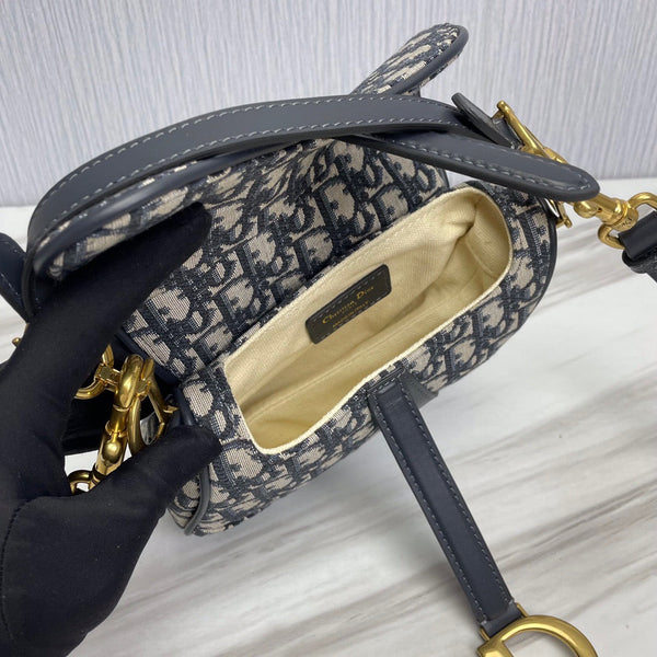 Dior Comfort Saddle Bag