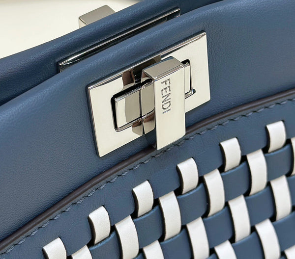Fendi Peekaboo Pelle Bianca E Azzurra Royal tushar