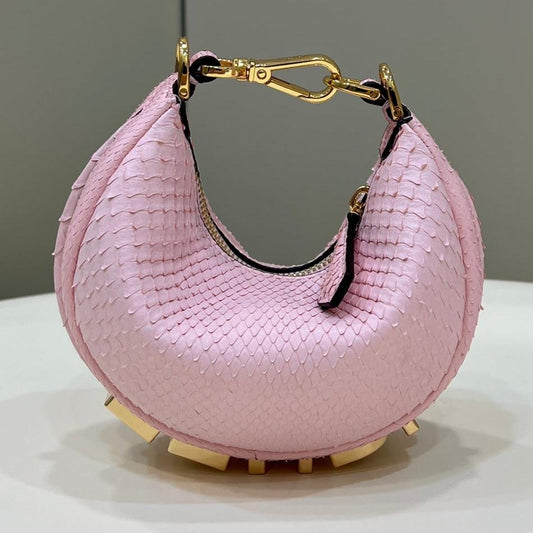 Fendi Fendigraphy Charm Pink Royal tushar